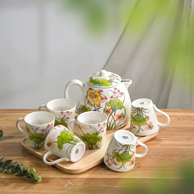 Porcelán Teáskanna Szűrővel – Teavila